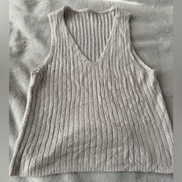 Gray Ribbed lounged Knit Set - Picture 4 of 4